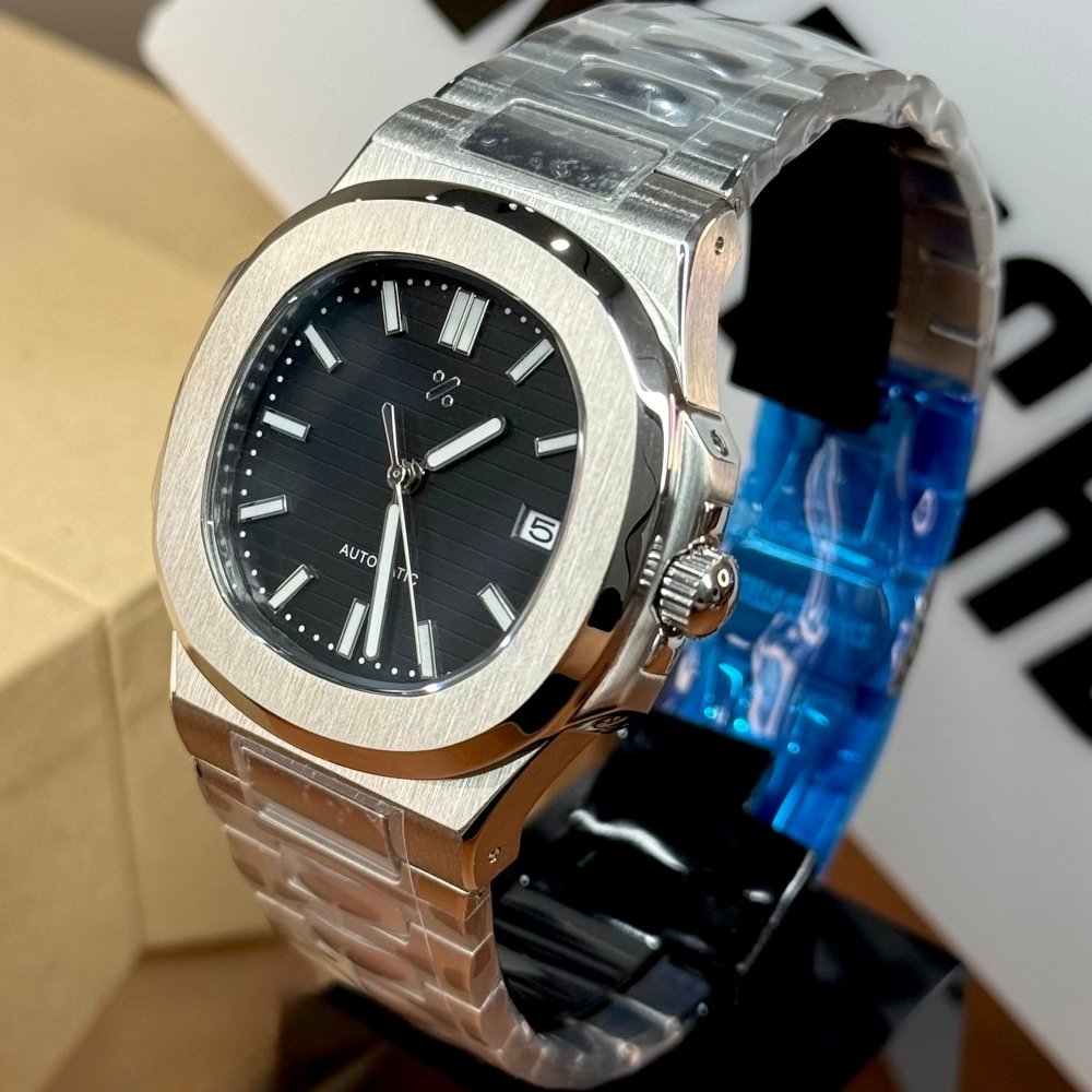 NAUTIKO | Black Dial NH35 - WATCH MODS