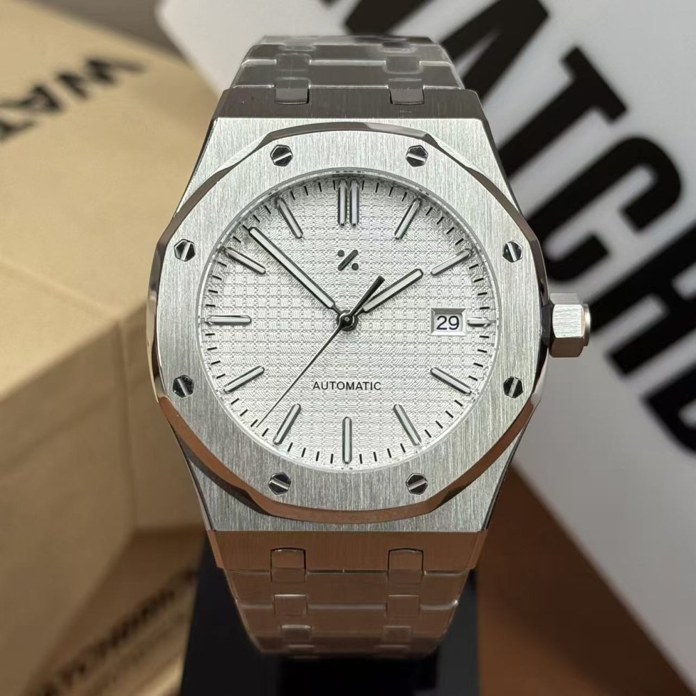 OCTOMOD | White Grid – Integrated Steel NH35 - WATCH MODS